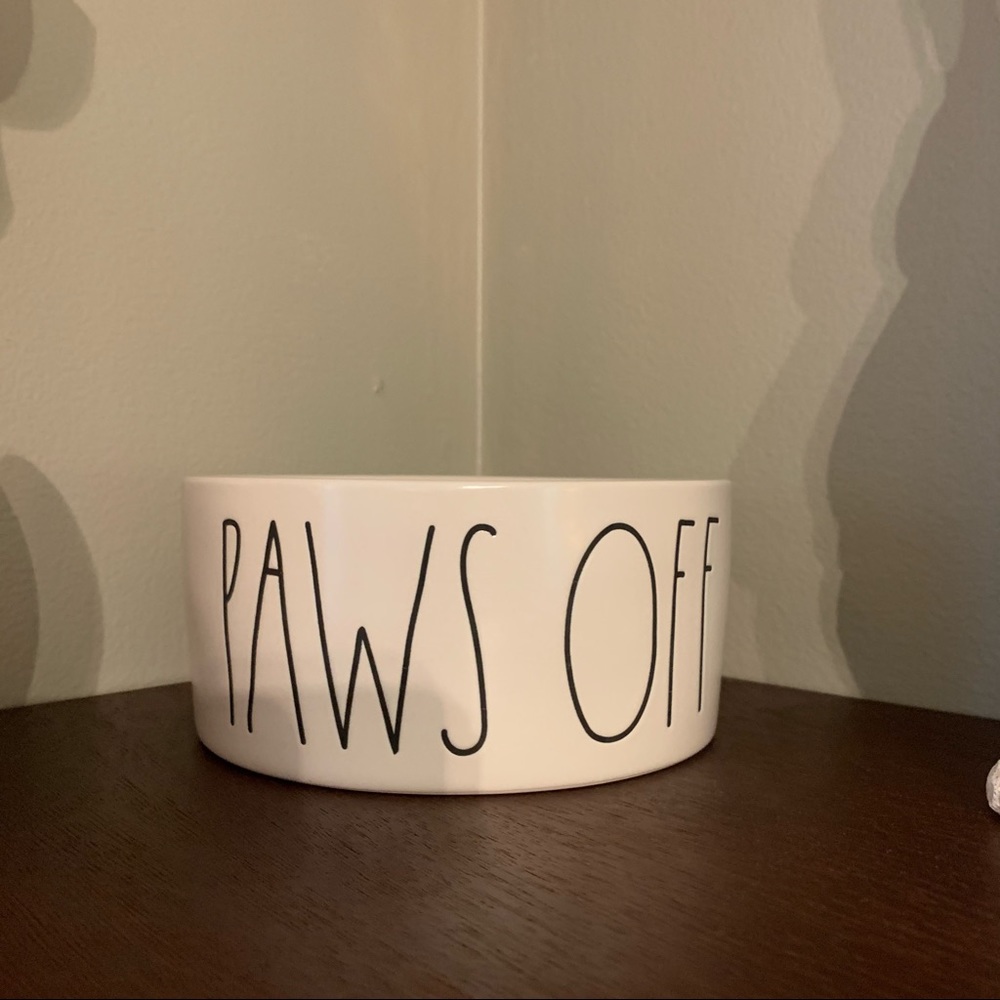 New! Rae Dunn Pet Dish